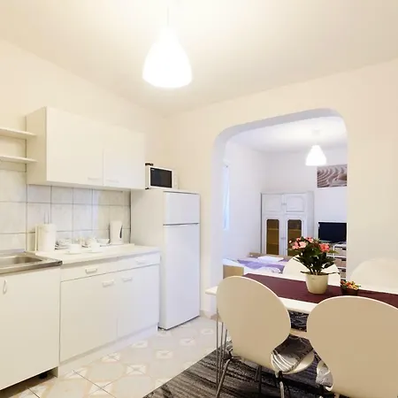 Appartement Apartments Nika Zadar