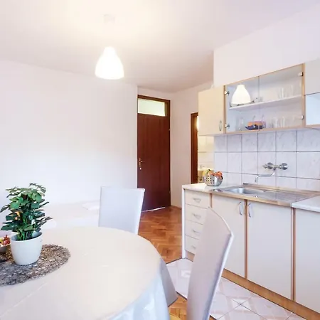 Appartement Apartments Nika Zadar